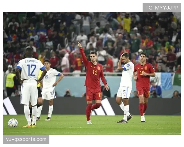 卡马文加与加维：新生代中场的战术定位差异与实战影响力解析